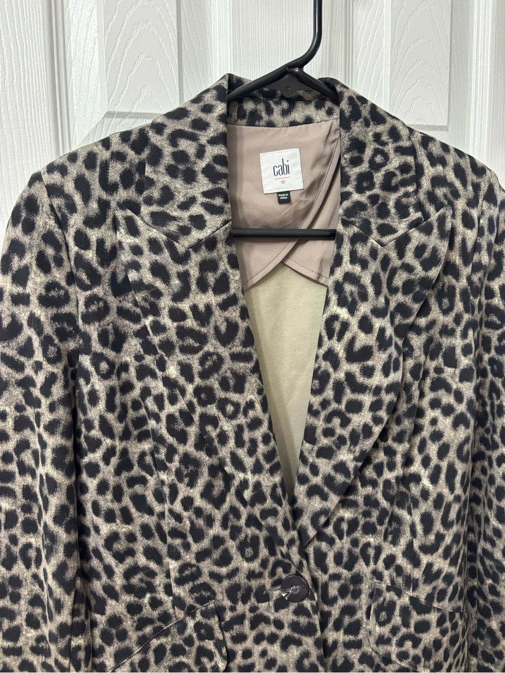 CAbi Leopard-Print Tailored Blazer in Taupe and Black Style #3373 Women’s Sz 0 - Picture 4 of 8